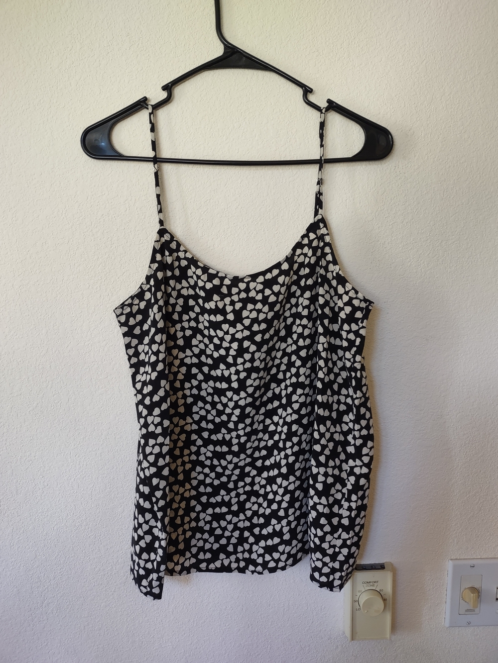 Equipment Black and White Heart-Print Silk Camisole